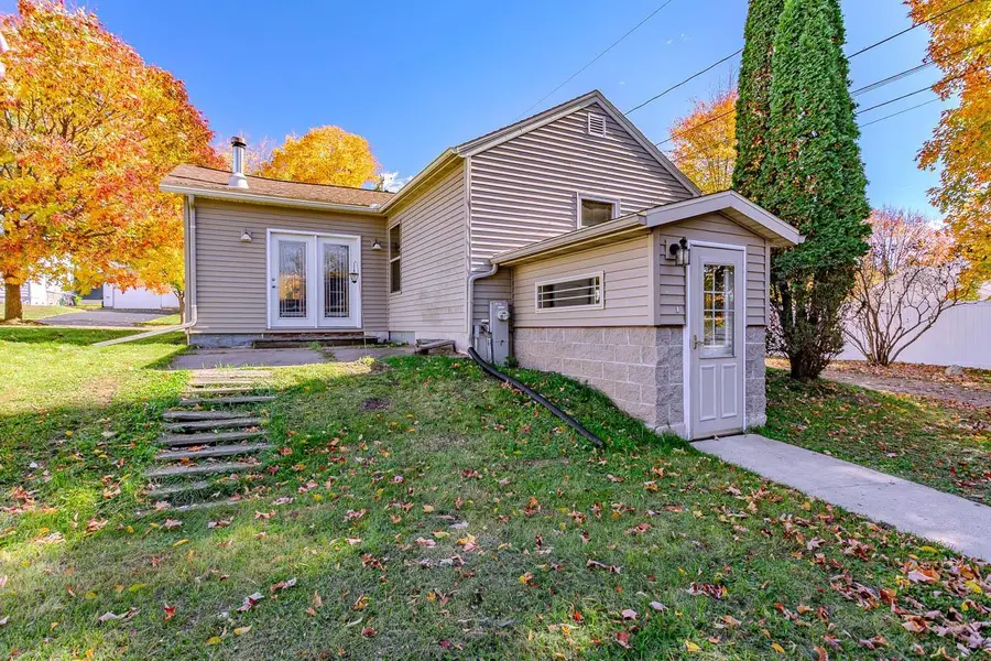 1108 S 10TH STREET, Wausau, WI 54403 - #2