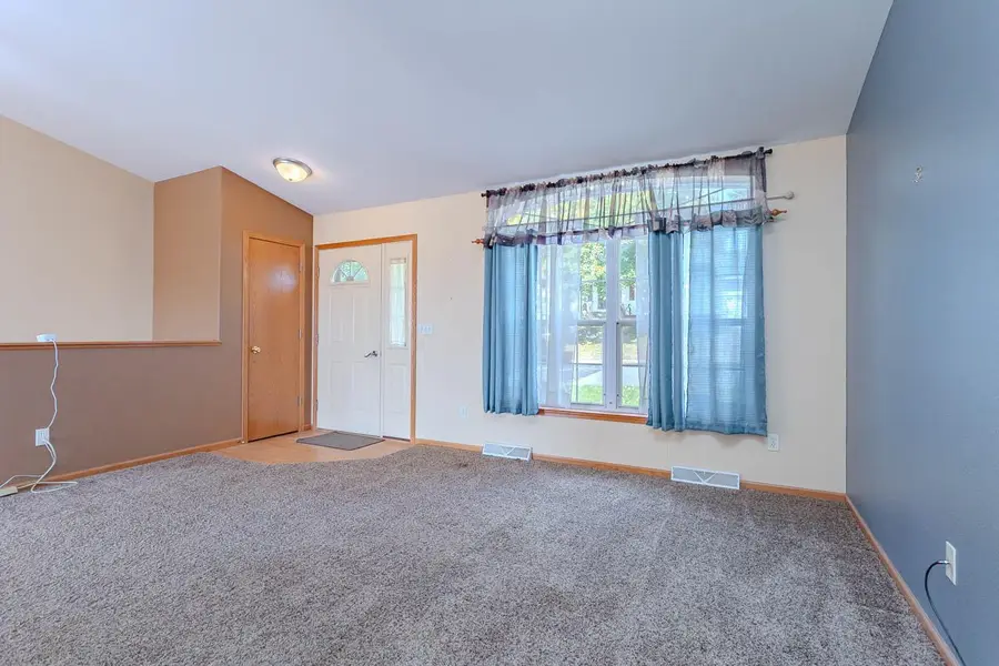 917 & 925 AUGUSTA AVENUE, Wausau, WI 54403 - #3