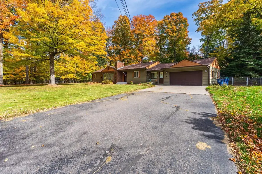 3215 N 10TH STREET, Wausau, WI 54403 - #3