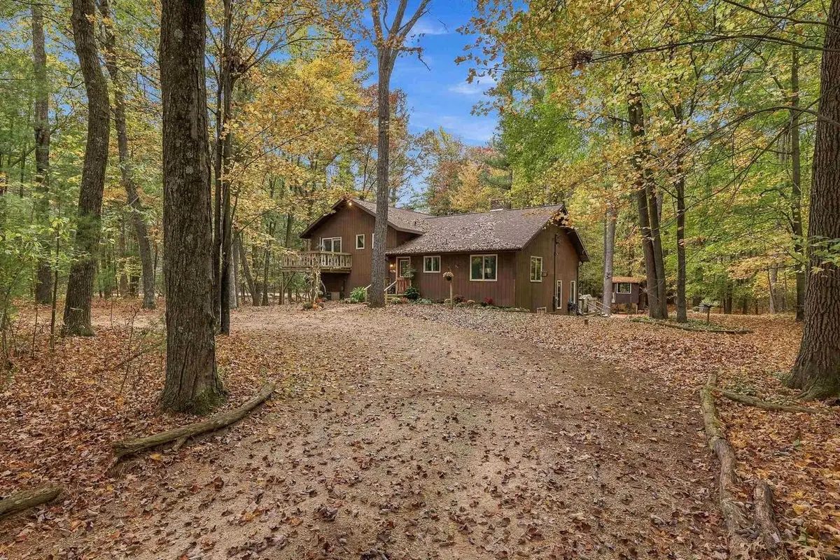 E2578 LINDEE LANE, Waupaca, WI 54981 - #1