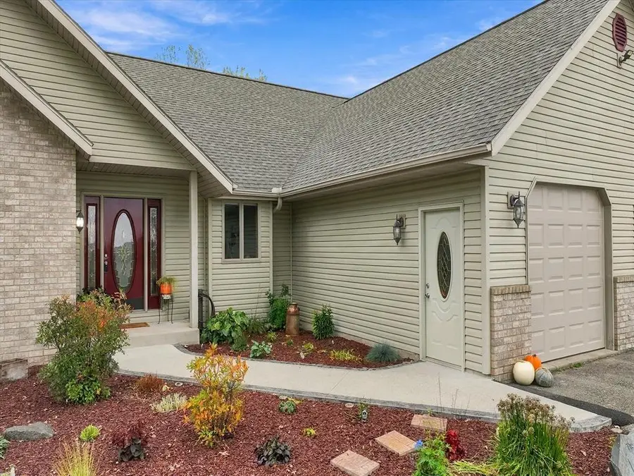 6011 YELLOWSTONE DRIVE, Auburndale, WI 54412 - #3