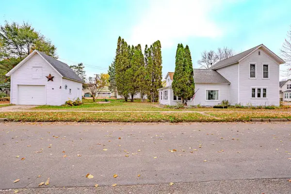 300 COTTAGE STREET, Merrill, WI 54452