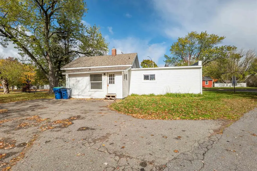 601 CHELLIS STREET, Wausau, WI 54401 - #3