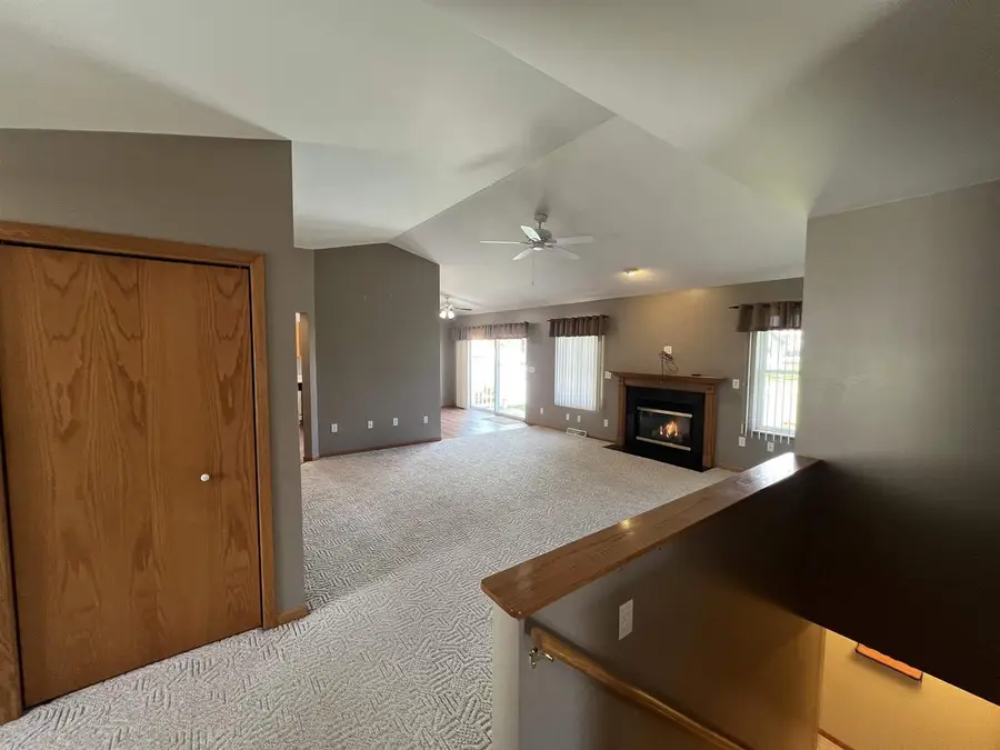 1305 S 12TH AVENUE, Wausau, WI 54401 - #3
