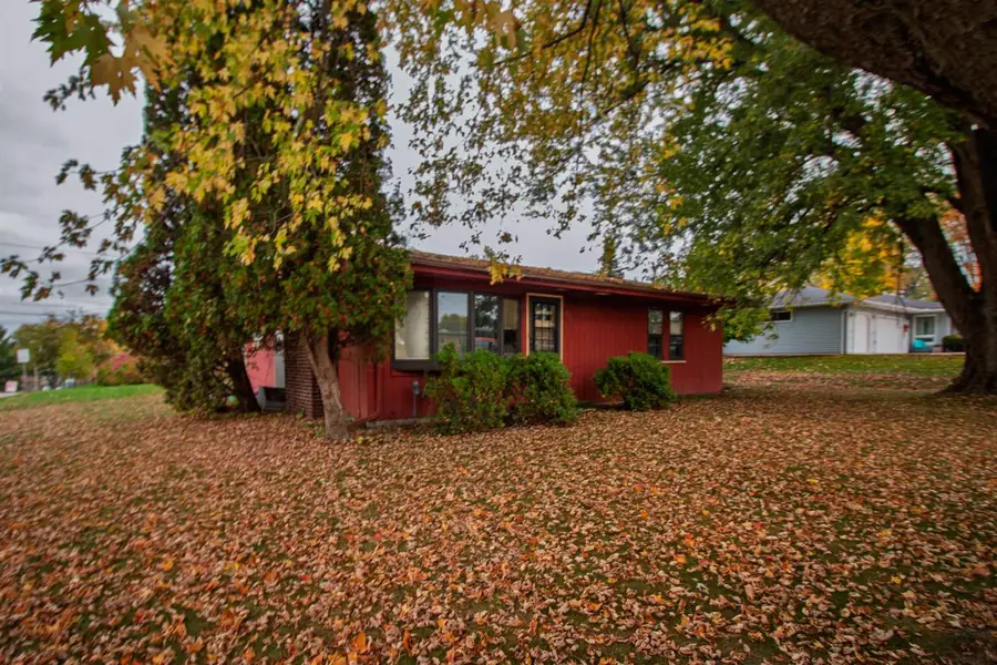 325 SUNSET PLACE, Neillsville, WI 54456 - #2