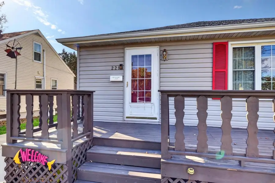 221 16TH AVENUE NORTH, Wisconsin Rapids, WI 54495 - #3