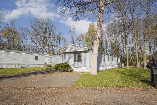 1407 N PEACH AVENUE #Unit 19, Marshfield, WI 54449