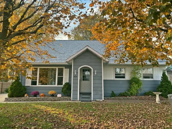 804 S HEMLOCK AVENUE, Marshfield, WI 54449