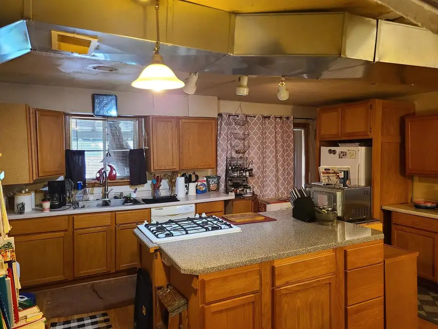 15 HURON STREET, Neillsville, WI 54456 - #2