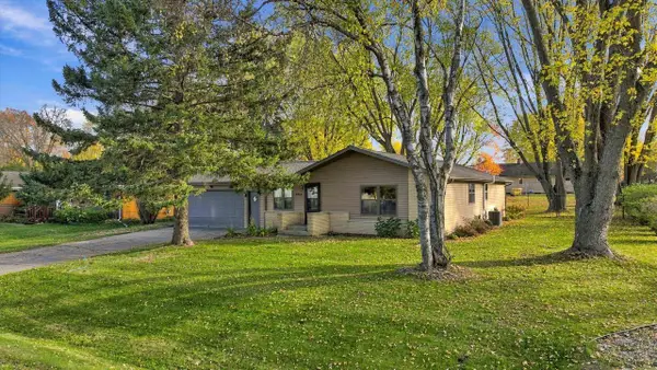 418 E FOREST STREET, Marshfield, WI 54449