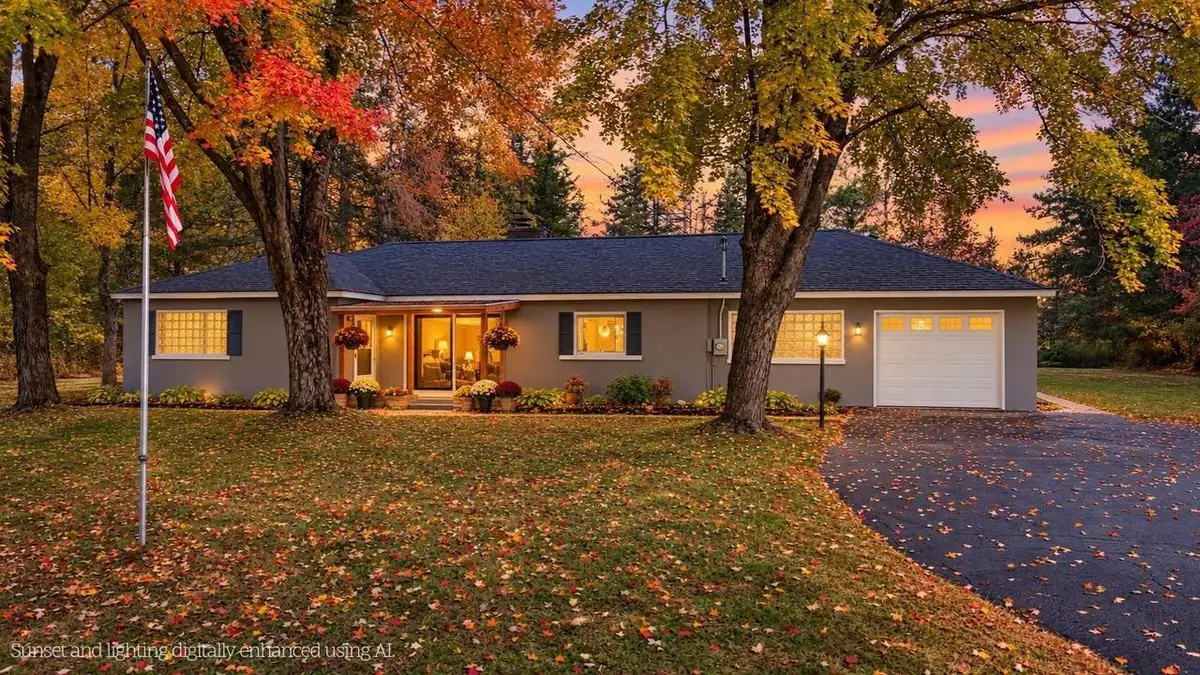 1520 MEADOWVIEW DRIVE, Rudolph, WI 54475 - #1