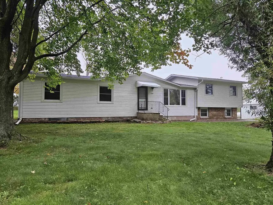 2234 COUNTY ROAD PP, Stevens Point, WI 54481 - #2