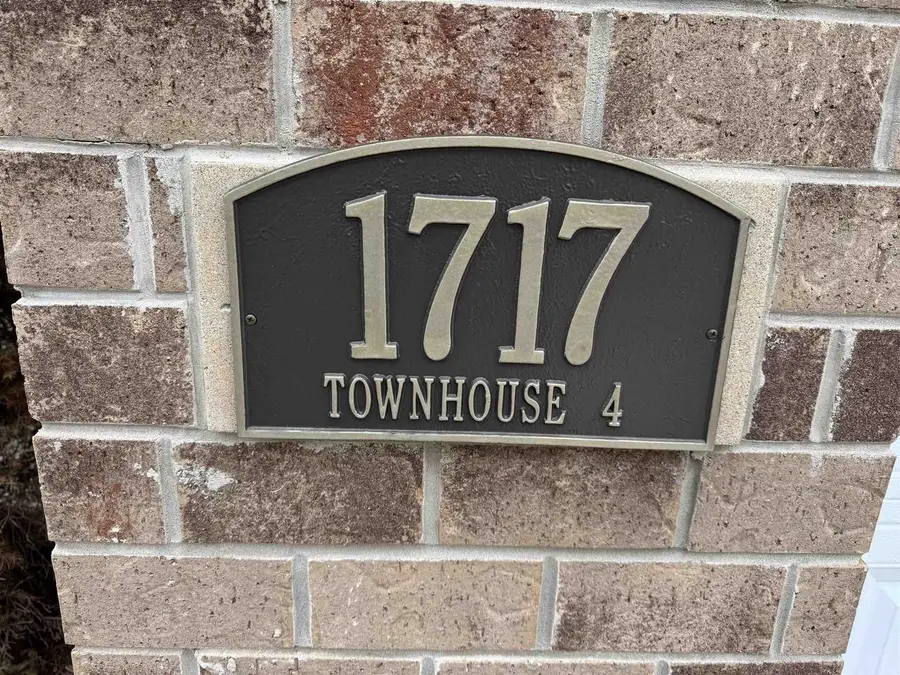 1717 RIVER VIEW AVENUE #Unit 4, Stevens Point, WI 54481 - #2