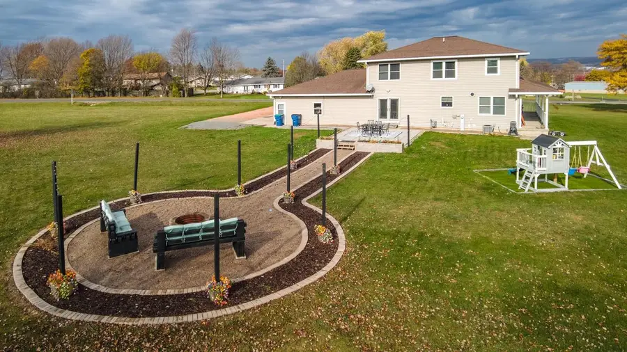 1000 MAIN STREET, Marathon, WI 54448 - #2