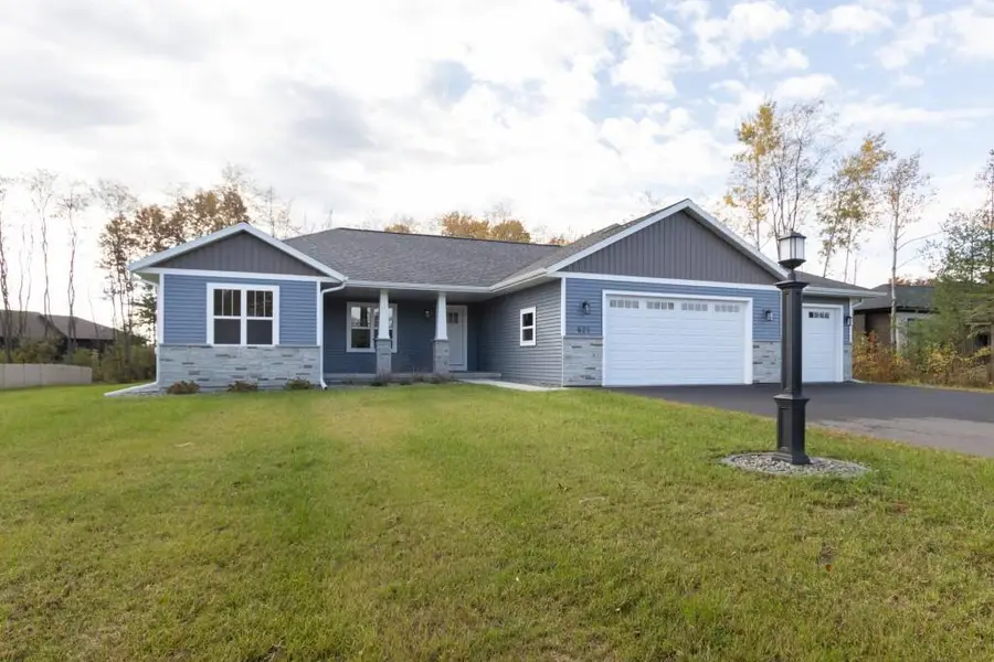 621 Amberwood Way, Plover, WI 54467 - #2