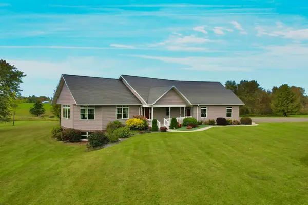 N9615 Badish Road, DAGGETT, MI 49821