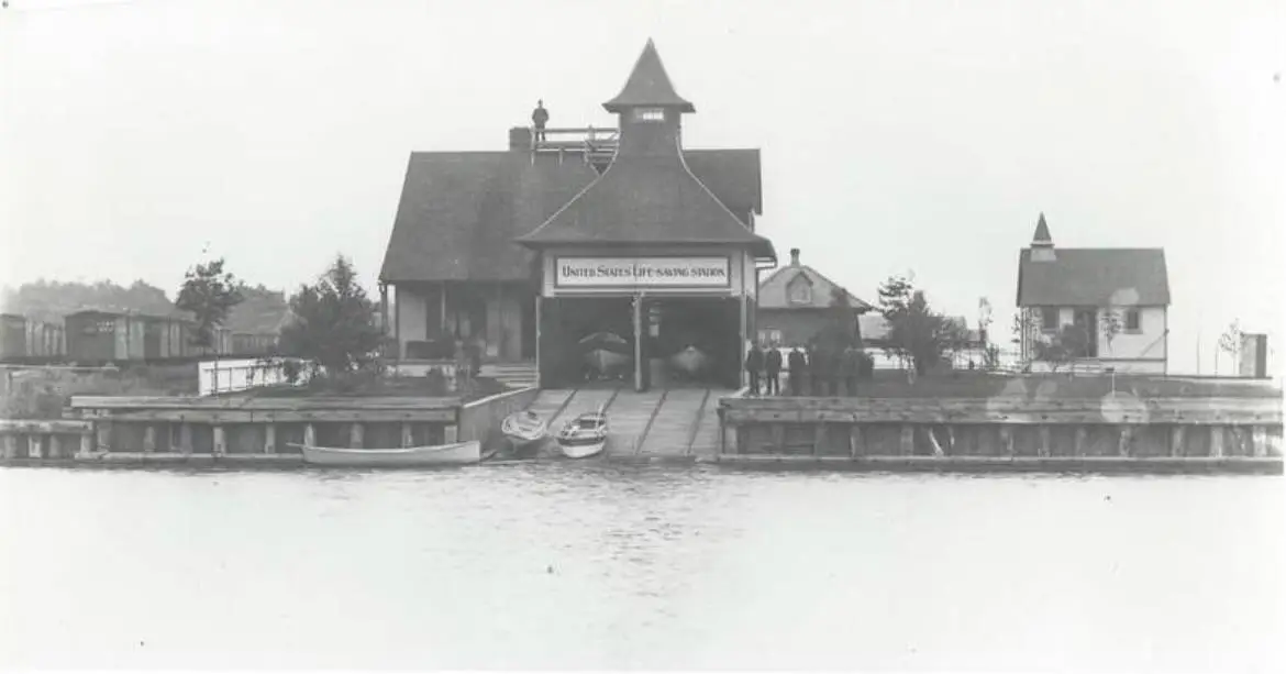 110 Hathaway Drive, Kewaunee, WI 54216 - Image #1