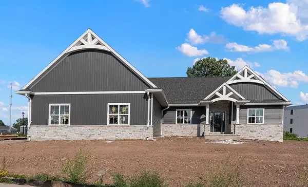 460 Rivers Edge Drive, KIMBERLY, WI 54136-4044