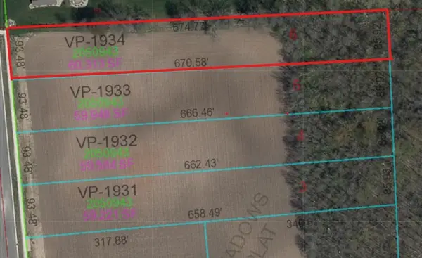 1002 Pelican Drive, PULASKI, WI 54162