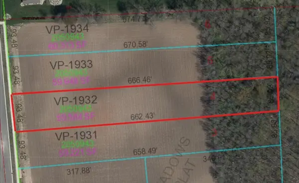 1018 Pelican Drive, PULASKI, WI 54162