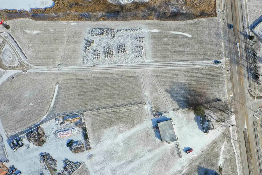 2108 Lawrence Drive, De Pere, WI 54115-8129 - Image #3