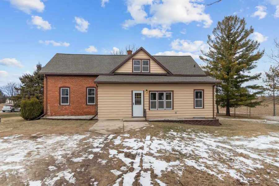 3914 Conard Road, New Franken, WI 54229 - Image #2