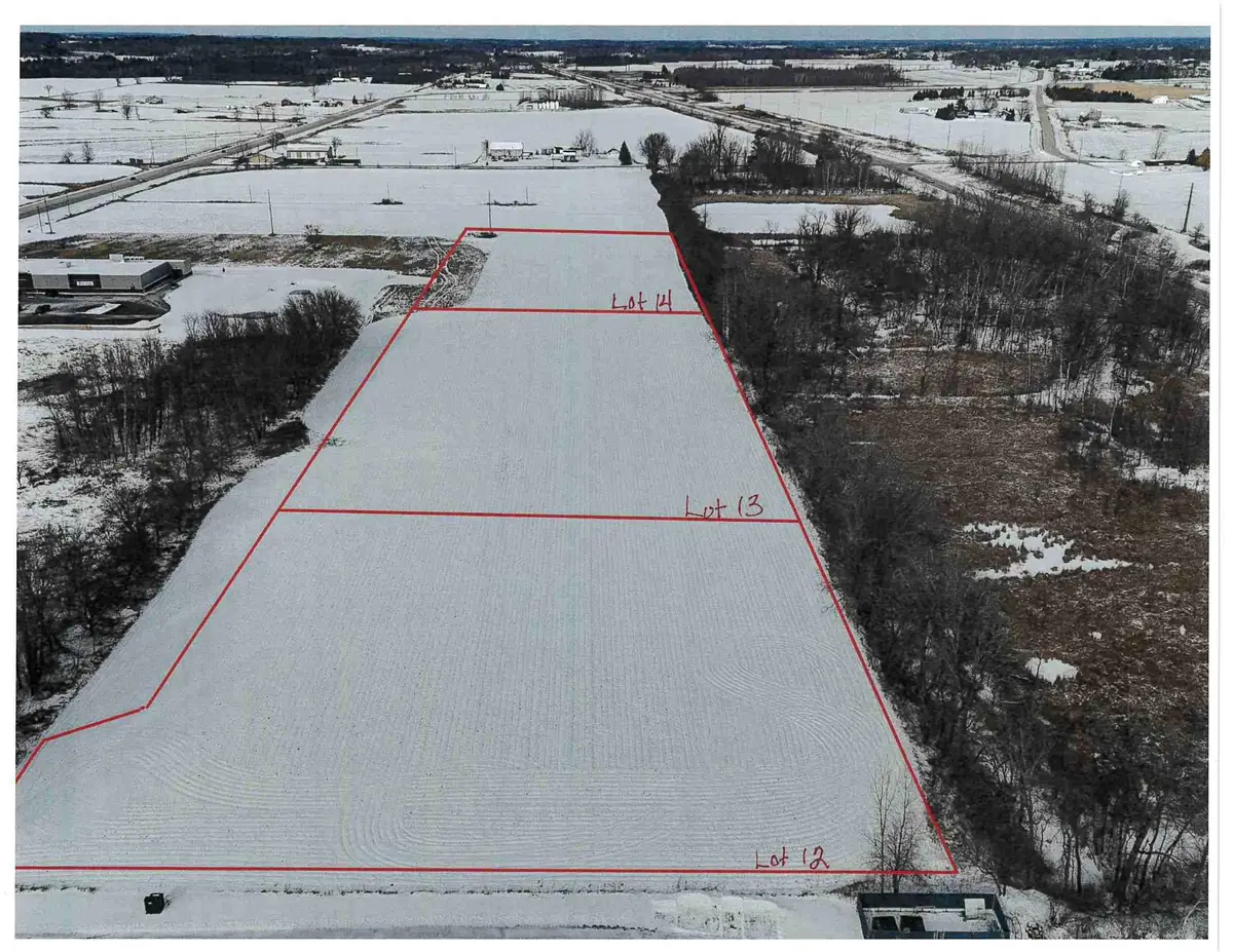 Handschke Drive #12, New London, WI 54961 - Image #1