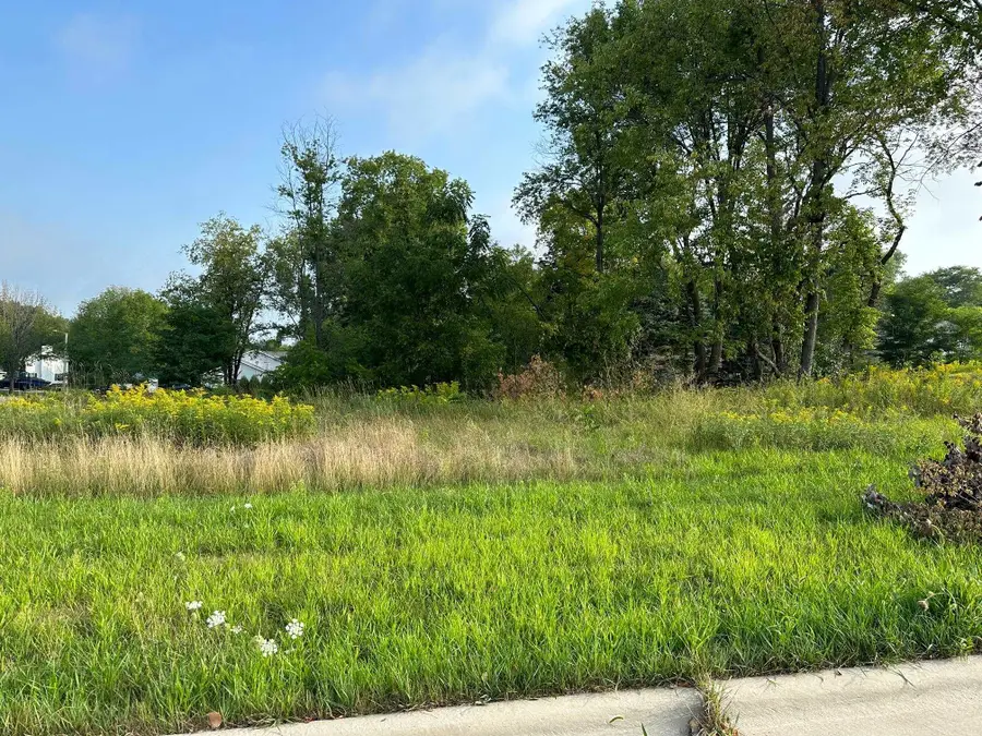 3102 S Sandstone Court, Green Bay, WI 54313-0000 - Image #3