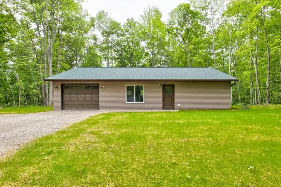 W9701 Makwa Court, Crivitz, WI 54114 - Image #2