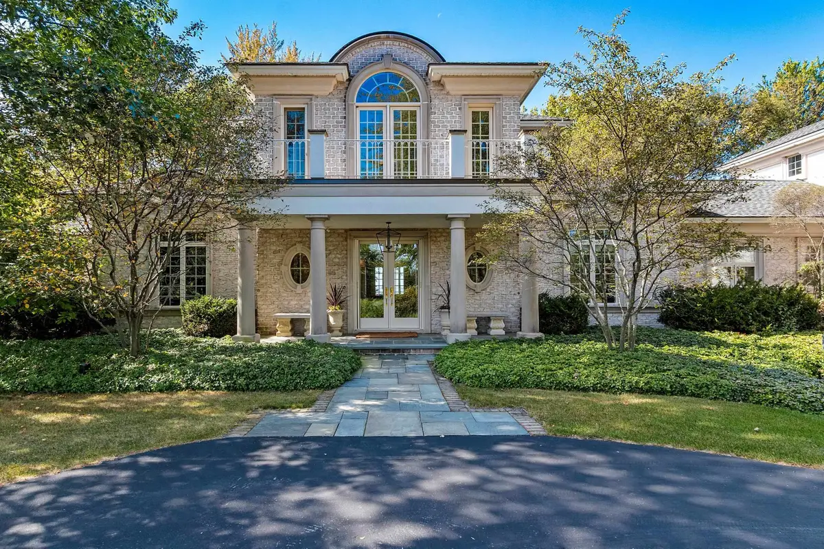 3555 Nicolet Drive, Green Bay, WI 54311-7201 - Image #1