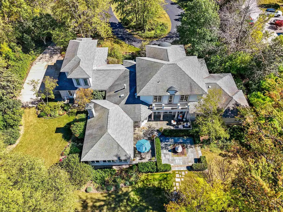 3555 Nicolet Drive, Green Bay, WI 54311-7201 - Image #2