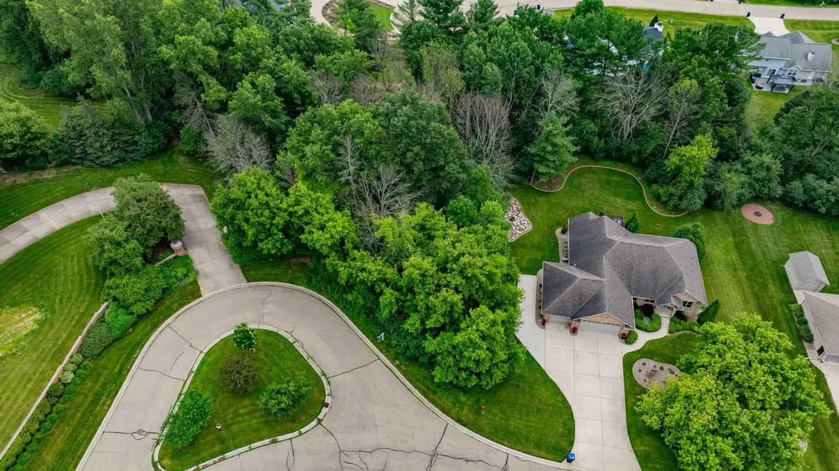 4600 Seminole Trail, Green Bay, WI 54313-9505 - Image #1