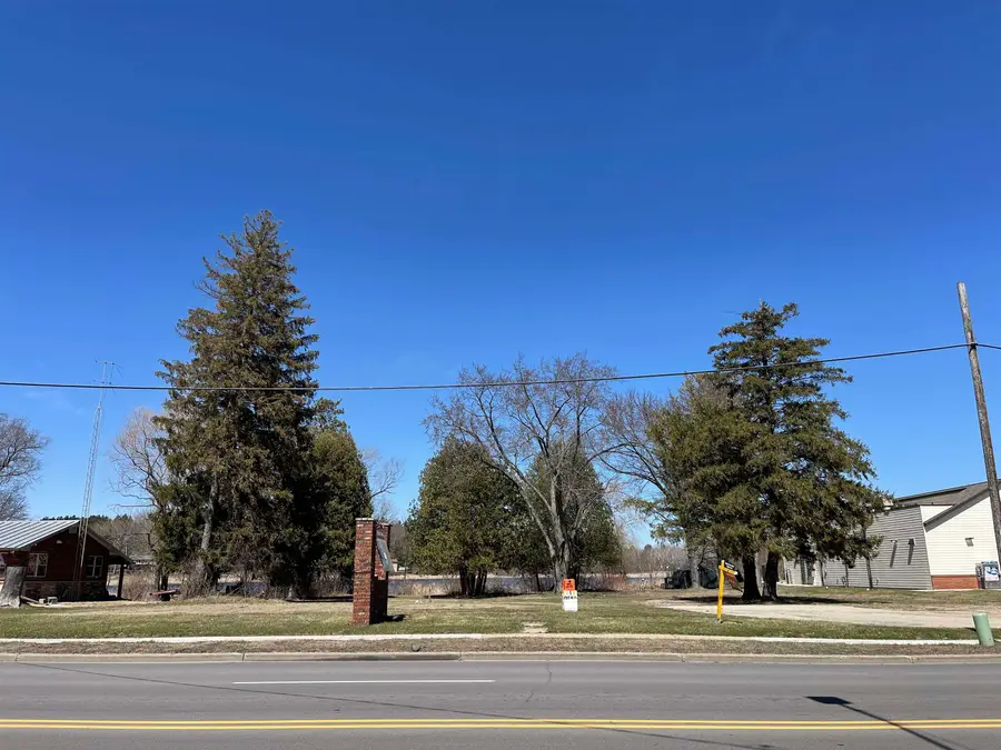 518 W Main Street, Wautoma, WI 54982 - Image #3