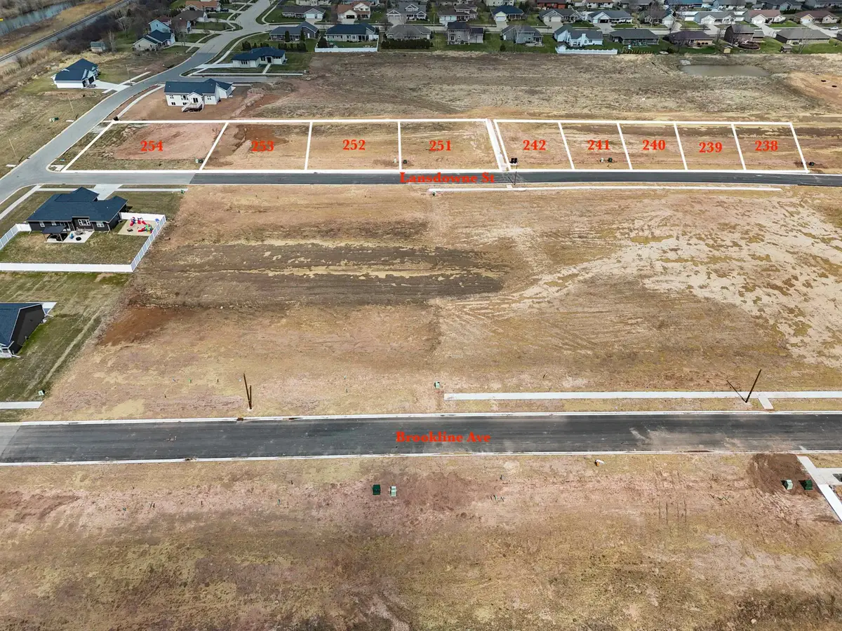 408 Lansdowne Street #253, De Pere, WI 54115 - Image #1