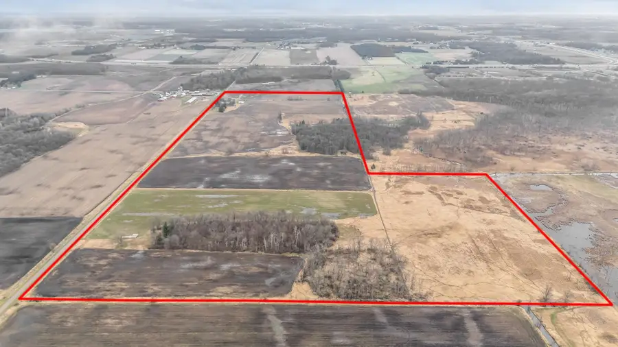 9266 Town Line Road, Larsen, WI 54947 - Image #3