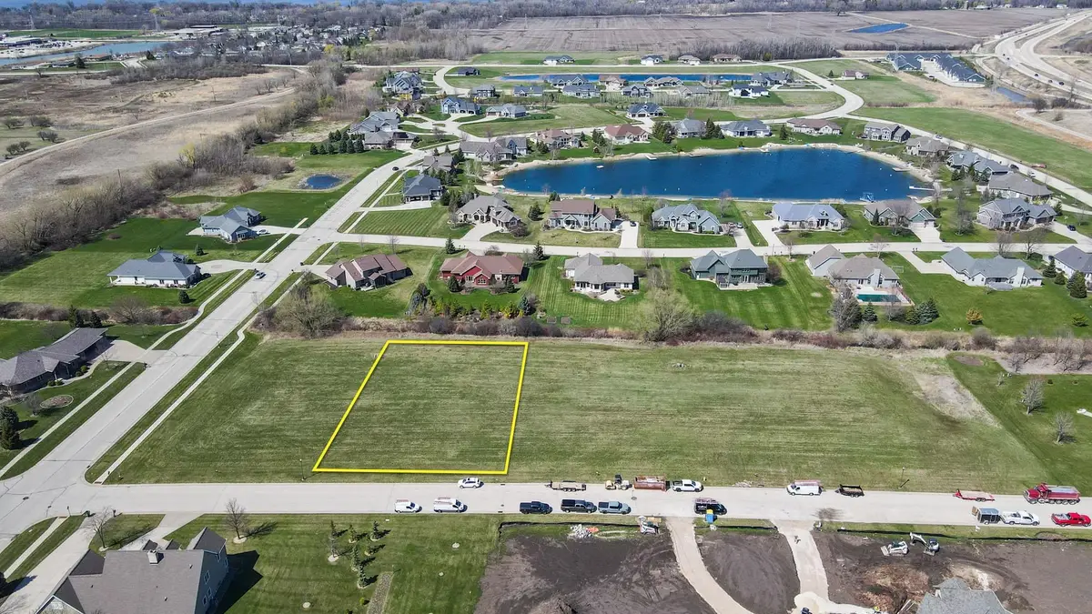 1081 Pine Lake Drive #14, Fond Du Lac, WI 54935 - Image #1