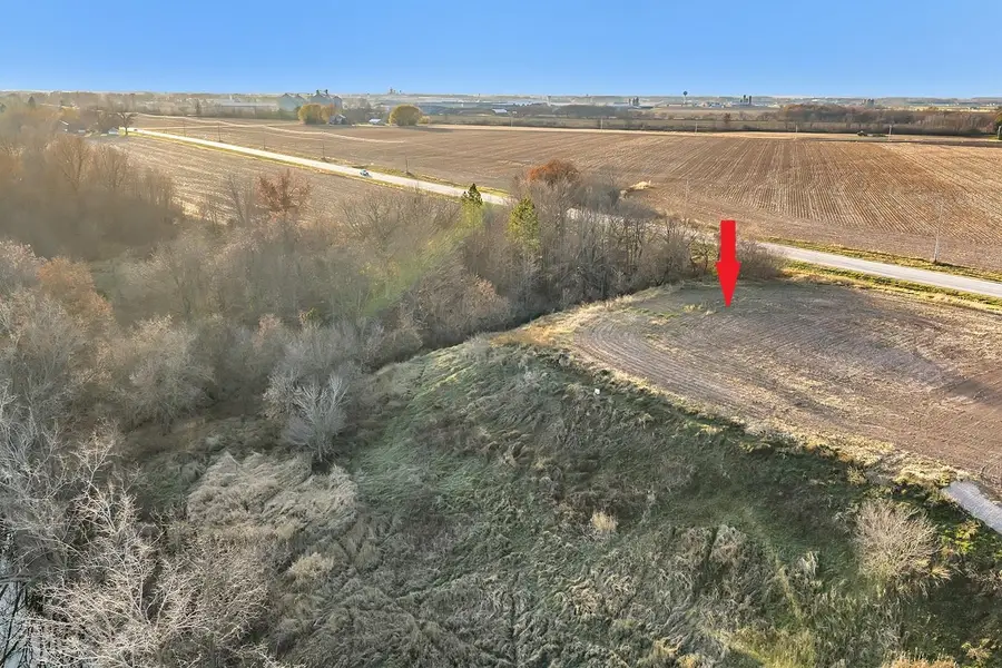 4351 Lost Dauphin Road #6, De Pere, WI 54115 - Image #2