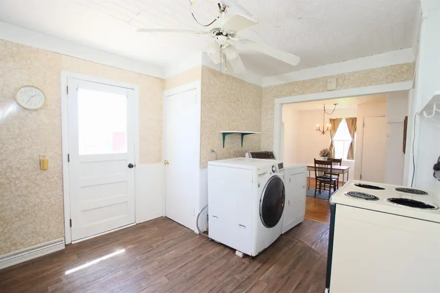 W1796 Puddlefort Street, Mount Calvary, WI 53057 - Image #2