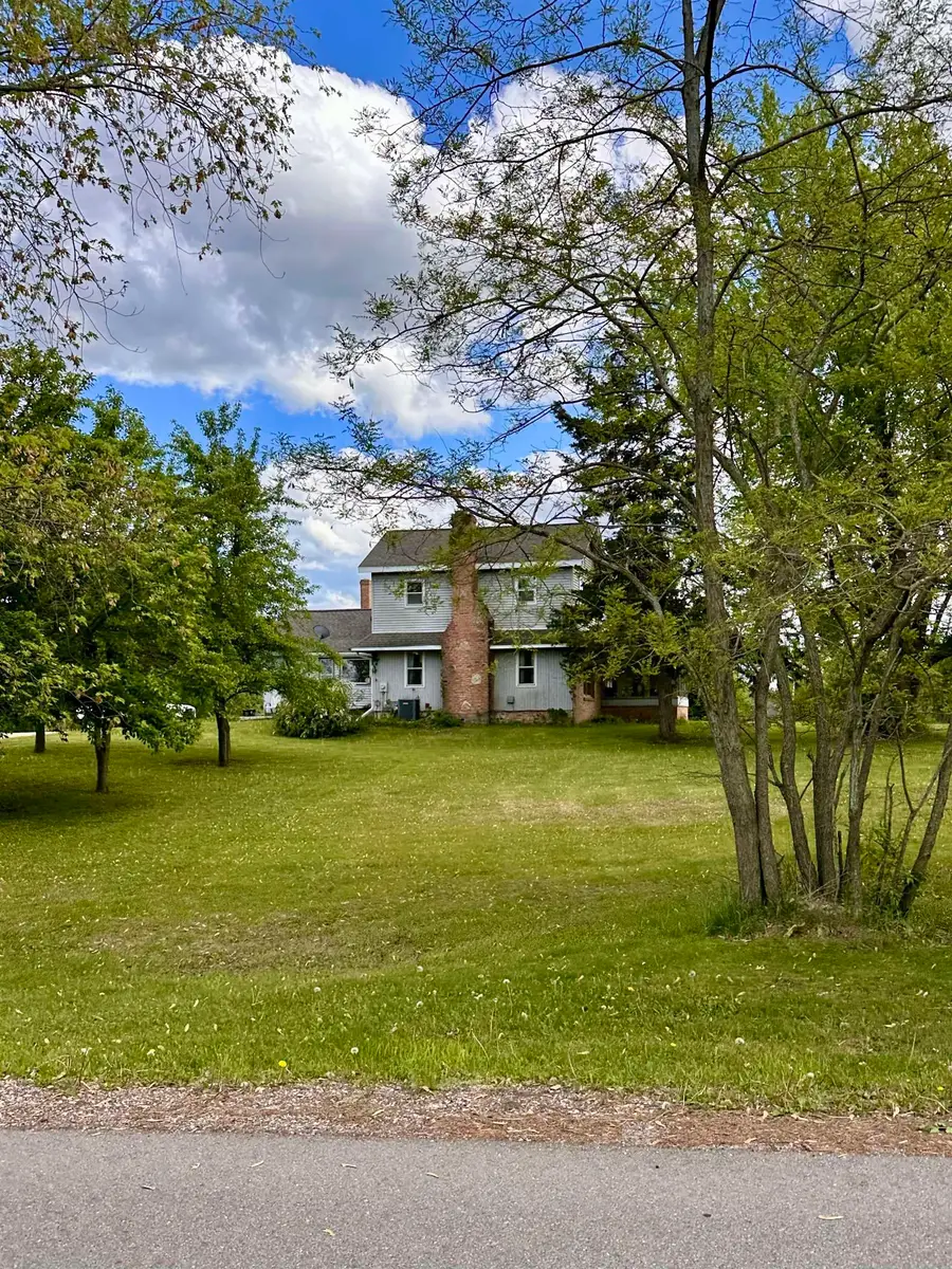 2611 South Road, Burlington, WI 53105 - #2