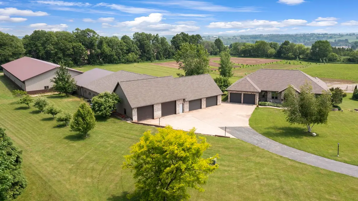 W7371 Butterfly Lane, Shiocton, WI 54170 - Image #1