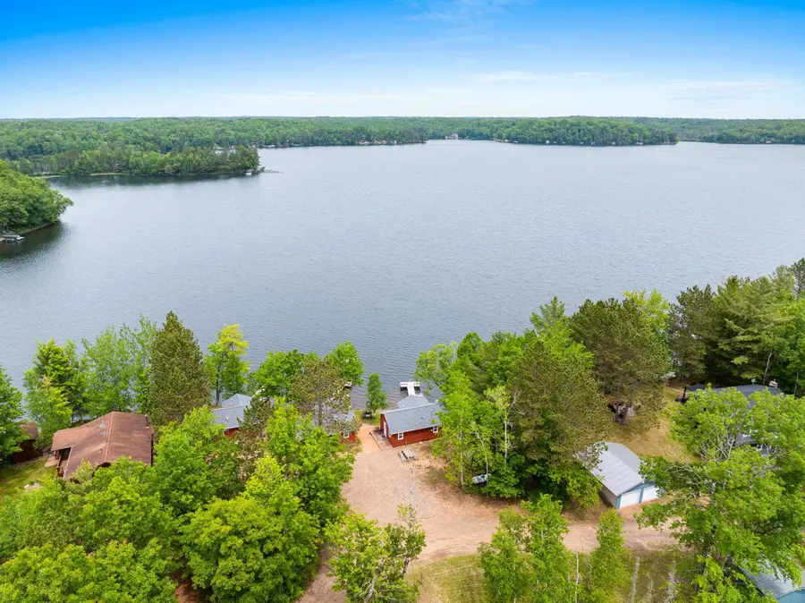 9355 Musky Bay Lane, Cassian, WI 95429 - Image #2