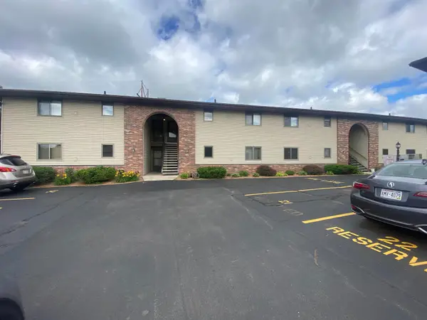 1795 Maricopa Drive #C, OSHKOSH, WI 54904