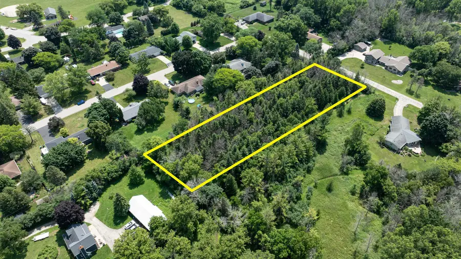 Vassar Lane #1, Neenah, WI 54956 - Image #2