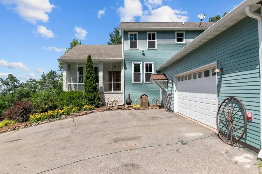 500 Hillside Drive, Berlin, WI 54923 - Image #3