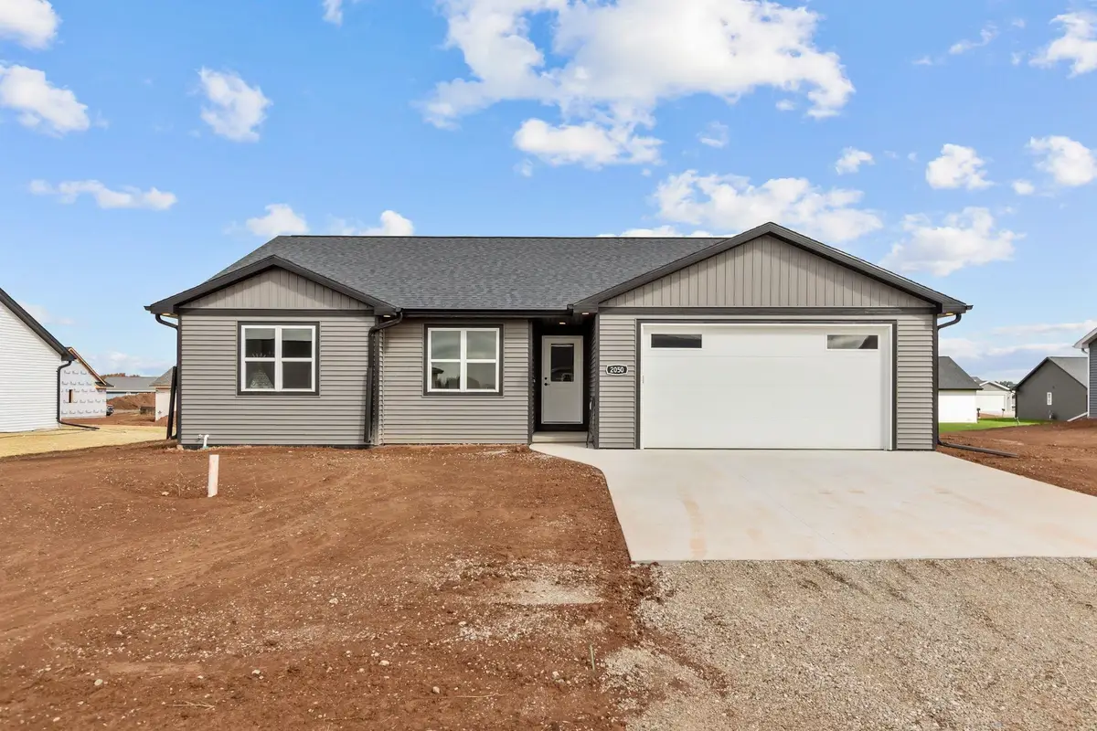 2050 White Dove Lane, Kaukauna, WI 54130 - Image #1