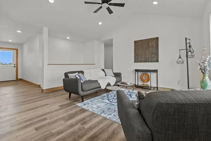 2050 White Dove Lane, Kaukauna, WI 54130 - Image #3