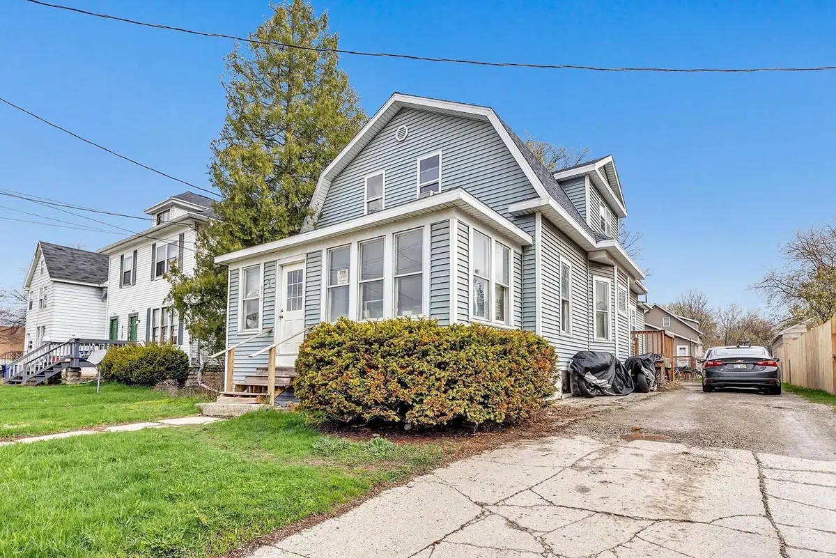 890 Shawano Avenue, Green Bay, WI 54303 - Image #1