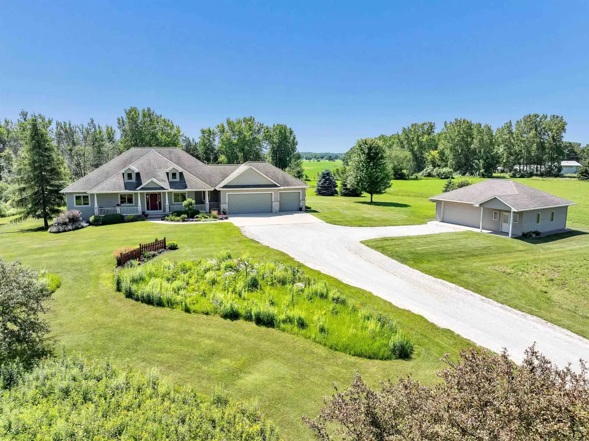 4576 Church Road, New Franken, WI 54229-9652 - Image #1