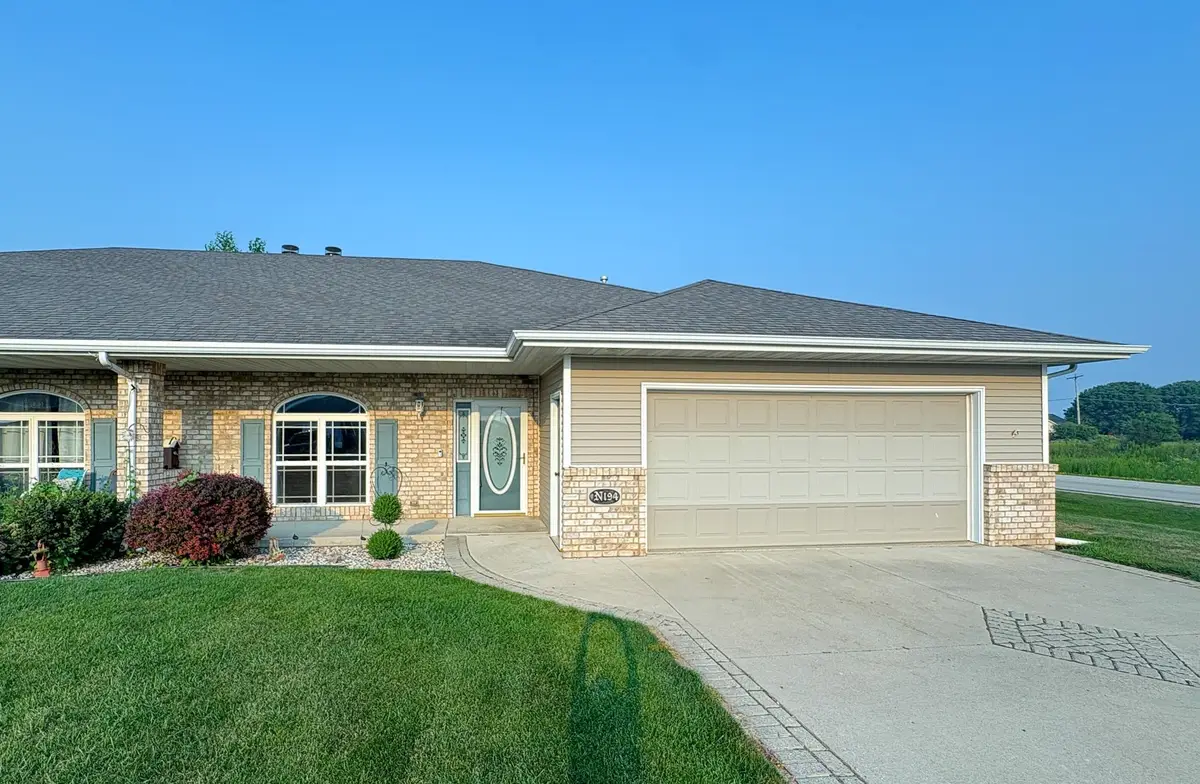 N194 Eastowne Lane, Appleton, WI 54915-6173 - Image #1