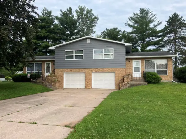 229 Park Lane, CLINTONVILLE, WI 54929-9703